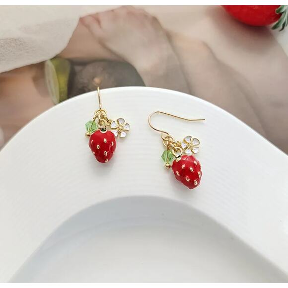 Sweet  Strawberry Fruit Alloy Stoving Varnish Glass Earrings & Necklace Set NWT - Picture 2 of 10